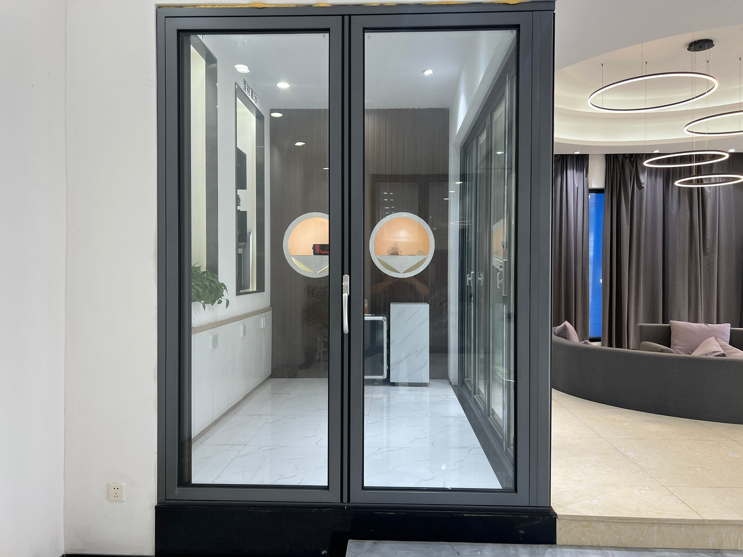 Balcony Accordion Bifold Door Design Aluminum folding door Exterior Aluminum Ally Glass Folding Patio Doors